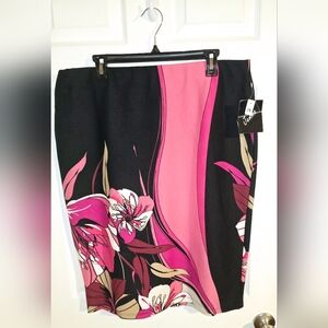 Plus Size Floral Pencil Skirt-2X